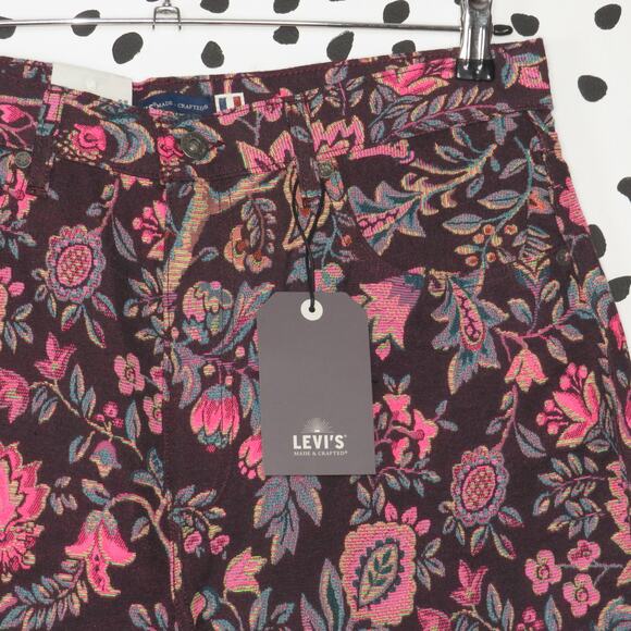 Levi’s Made & Crafted Safari Tapestry Barrel High Rise Pants - Picture 4 of 15